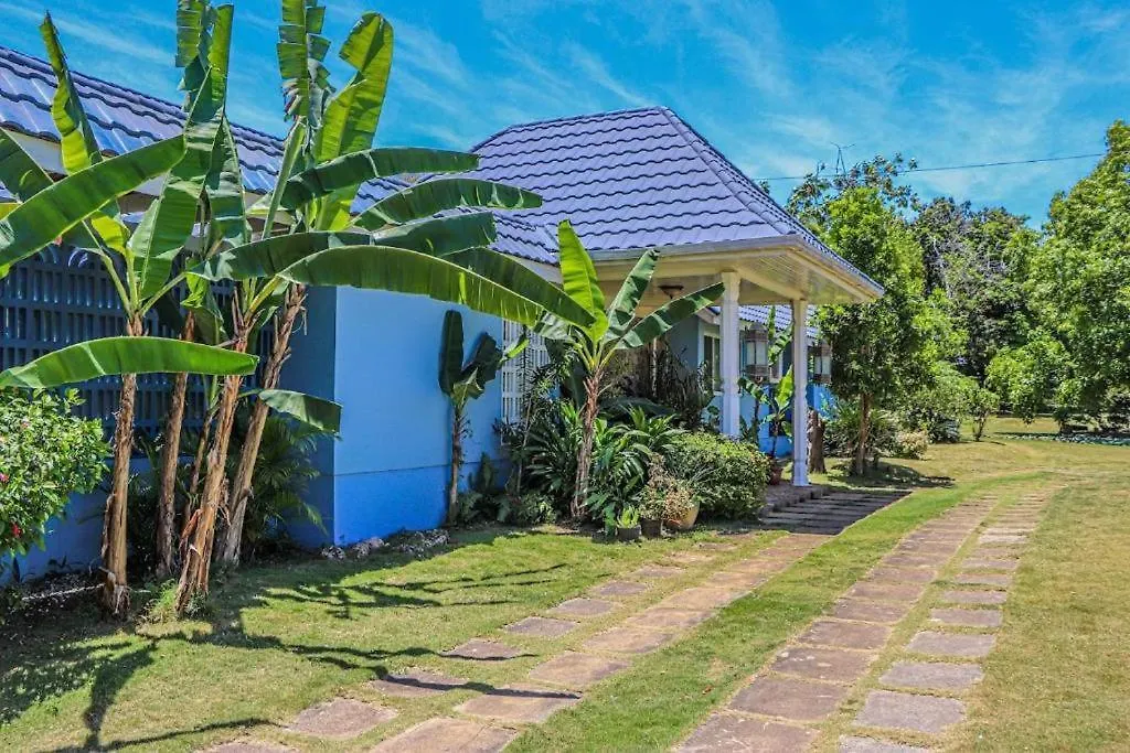 Seven Palms Villa Runaway Bay